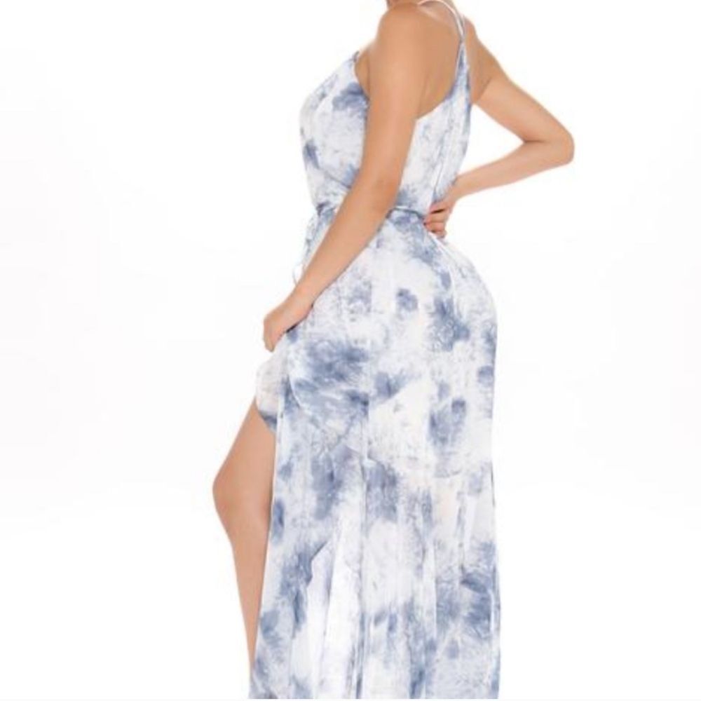 Fashion Nova falling from heaven blue white tie dye riffle hi-lo wrap dress M - Picture 2 of 7